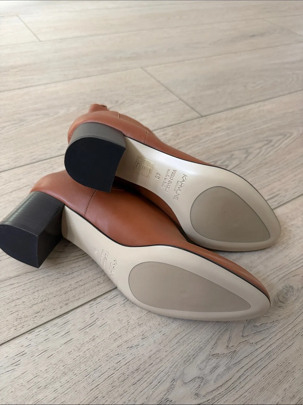 Classic Women’s Ankle Chelsea Boots in Cognac Brown